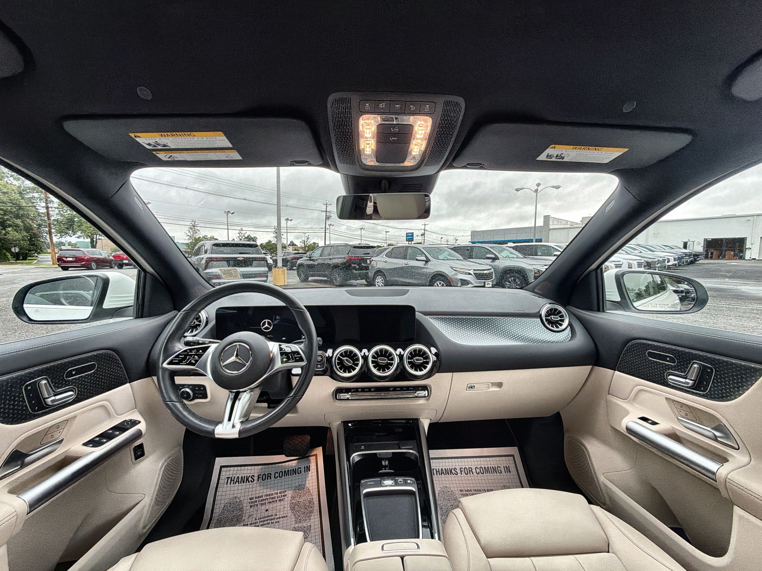 Used 2025 Mercedes-Benz GLA 250 4MATIC w/ Winter Package image 21