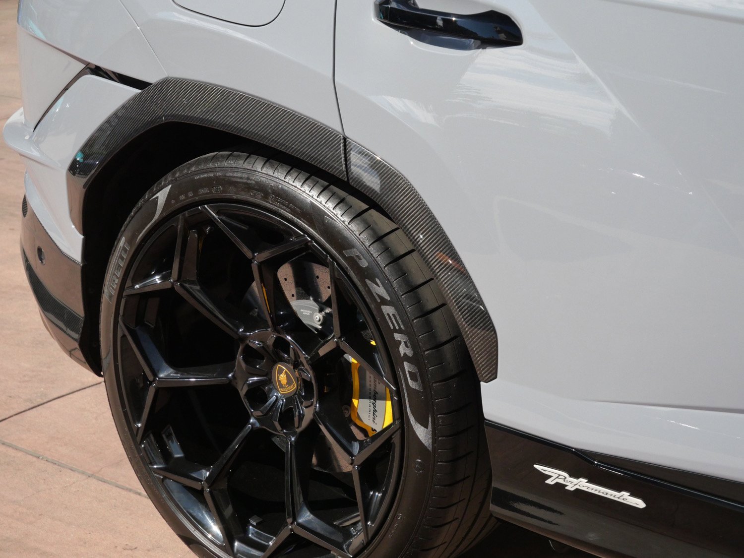 Used 2024 Lamborghini Urus Performante image 29