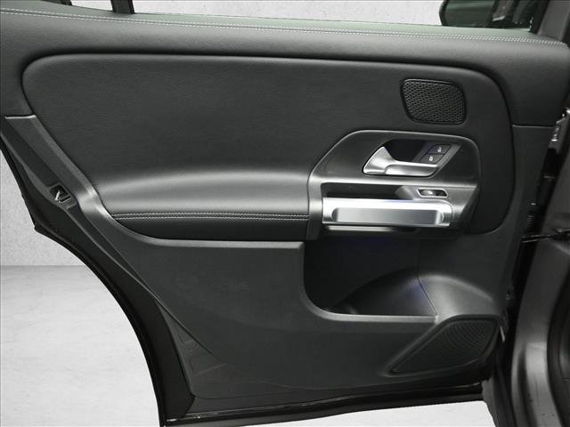 New 2026 Mercedes-Benz GLB 250 4MATIC image 24