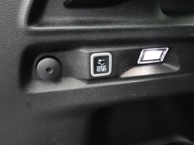 Used 2022 Jeep Grand Cherokee L Altitude image 7