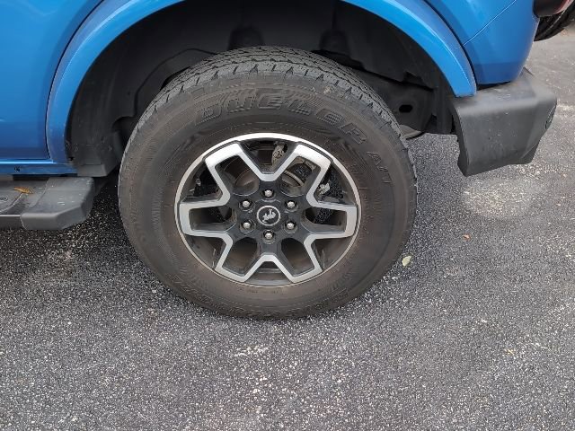 Used 2022 Ford Bronco Outer Banks image 7