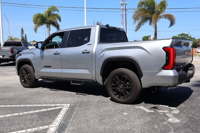 Used 2025 Toyota Tundra Limited AWD/4WD image 5