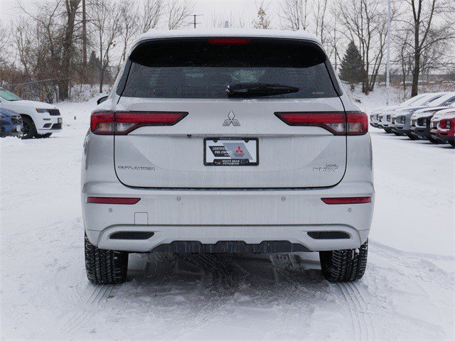 Used 2023 Mitsubishi Outlander SEL image 6