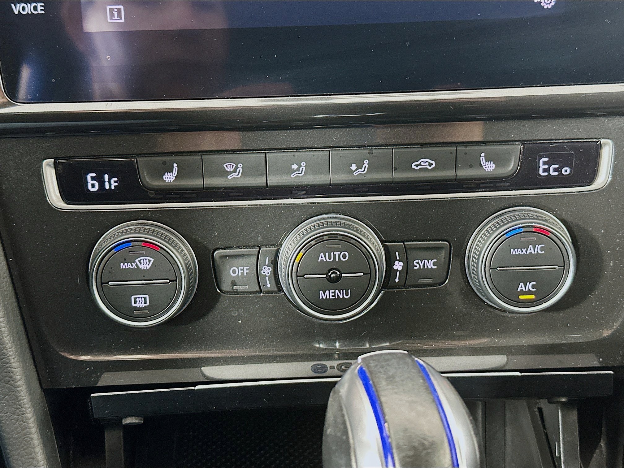 Used 2019 Volkswagen e-Golf SE w/ Driver Assistance Package FWD image 23