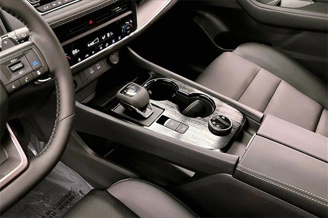 New 2026 Nissan Rogue Dark Armor image 8