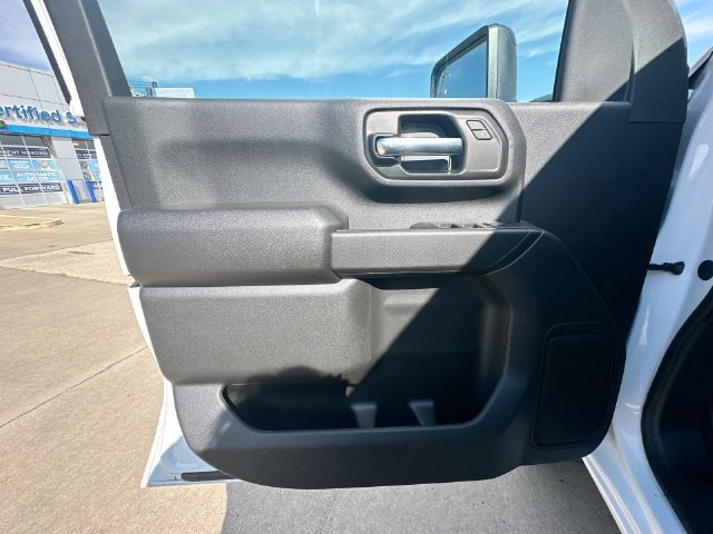 Used 2026 Chevrolet Silverado 2500 Custom w/ Custom Value Package AWD/4WD image 31
