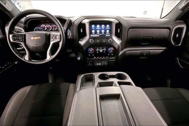 Used 2020 Chevrolet Silverado 2500 LT w/ Convenience Package image 15