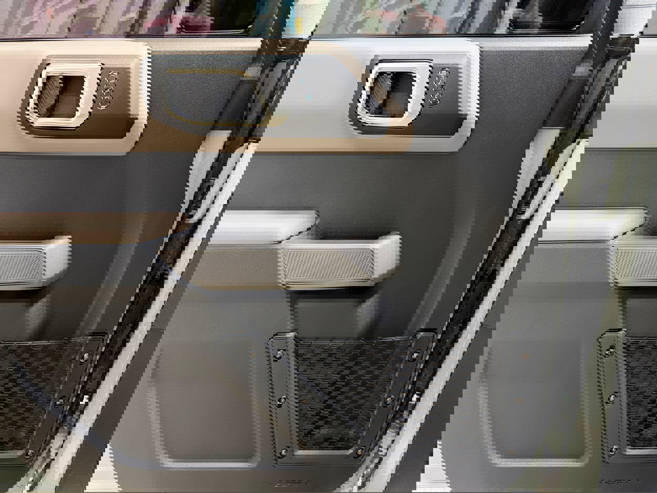 Used 2021 Ford Bronco Wildtrak image 11