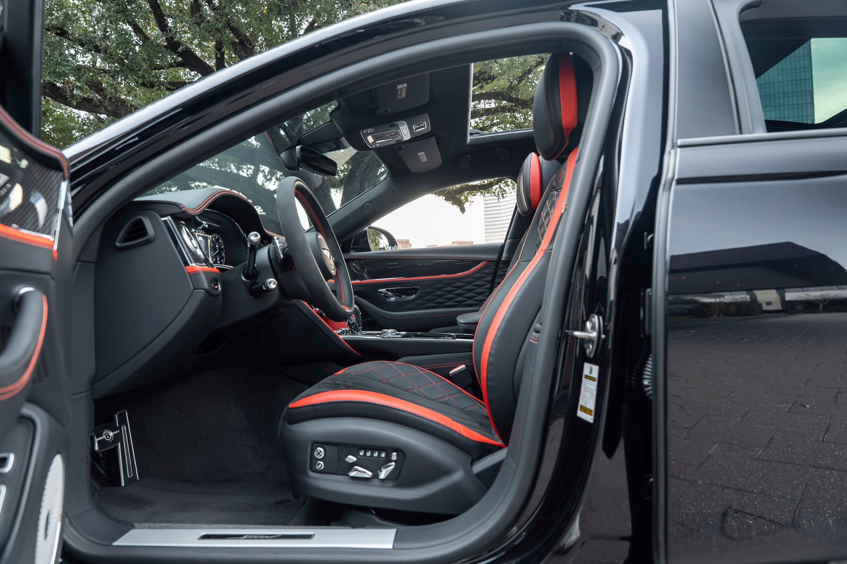 Certified 2024 Bentley Flying Spur W12 image 20