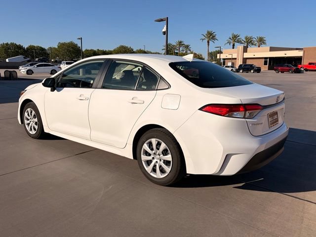 Used 2026 Toyota Corolla LE FWD image 9