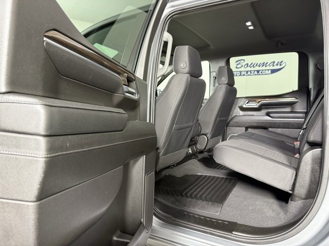 Used 2024 Chevrolet Silverado 1500 LT image 13