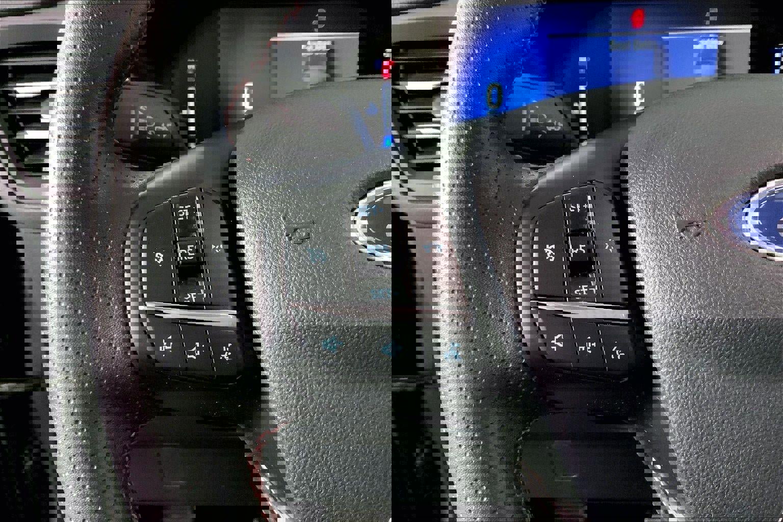 Used 2024 Ford Escape ST-Line image 18