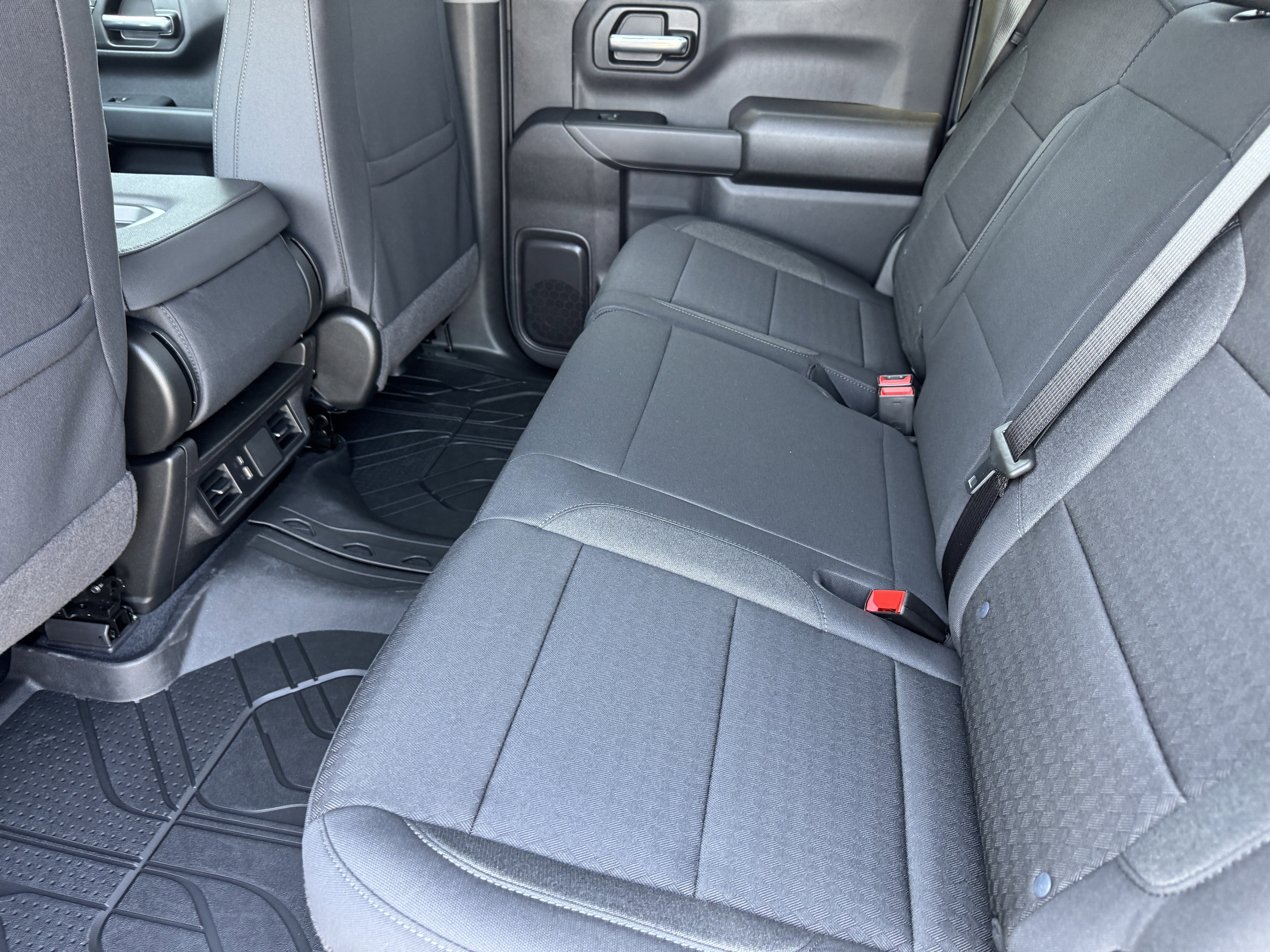 New 2025 Chevrolet Silverado 1500 Custom w/ Turbomax Blackout Package image 15