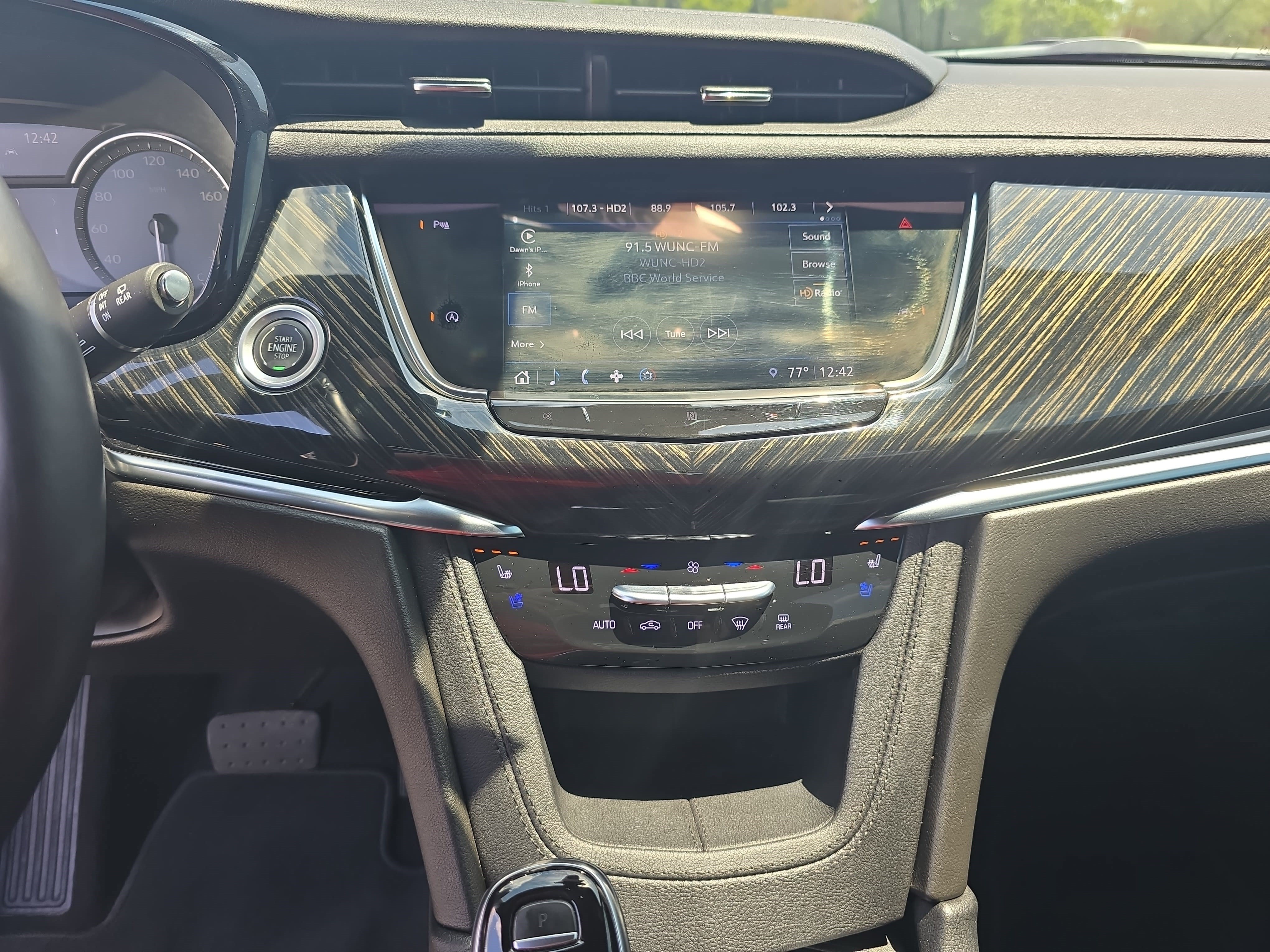 Used 2021 Cadillac XT6 Premium Luxury FWD image 23
