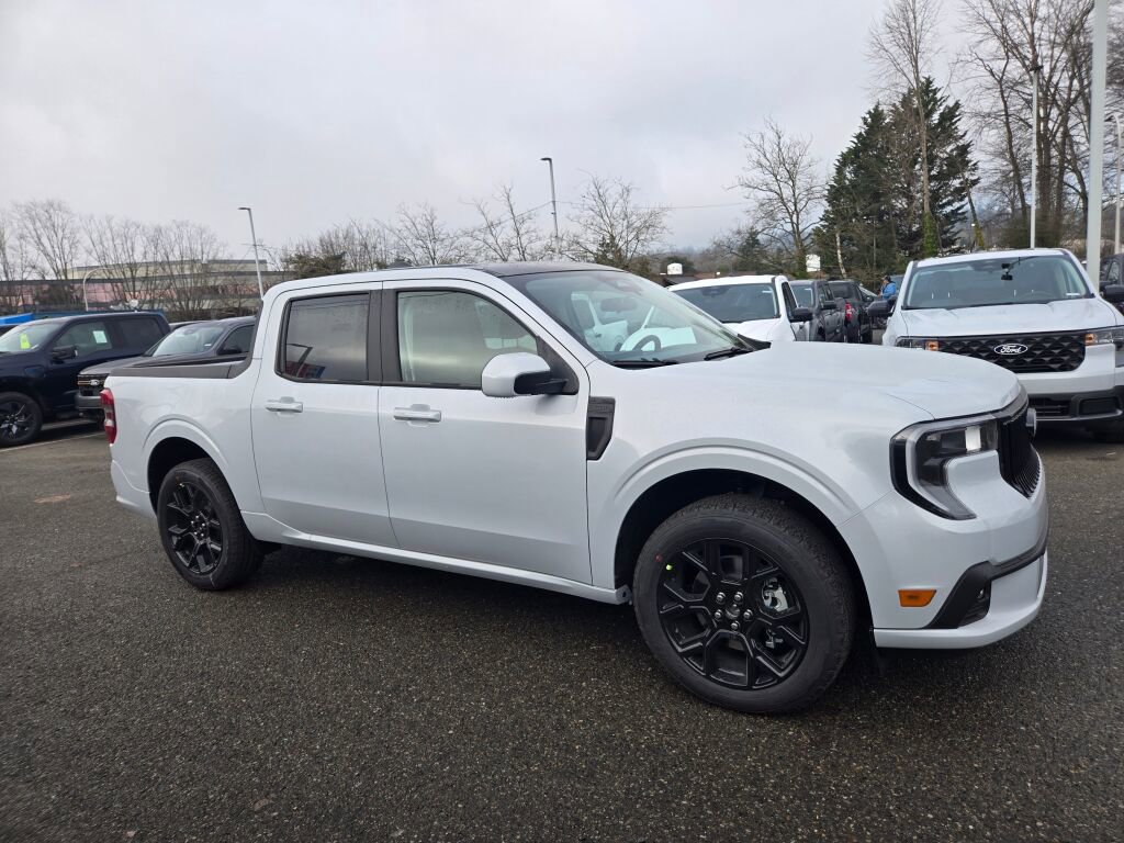 New 2026 Ford Maverick Lobo AWD/4WD image 4