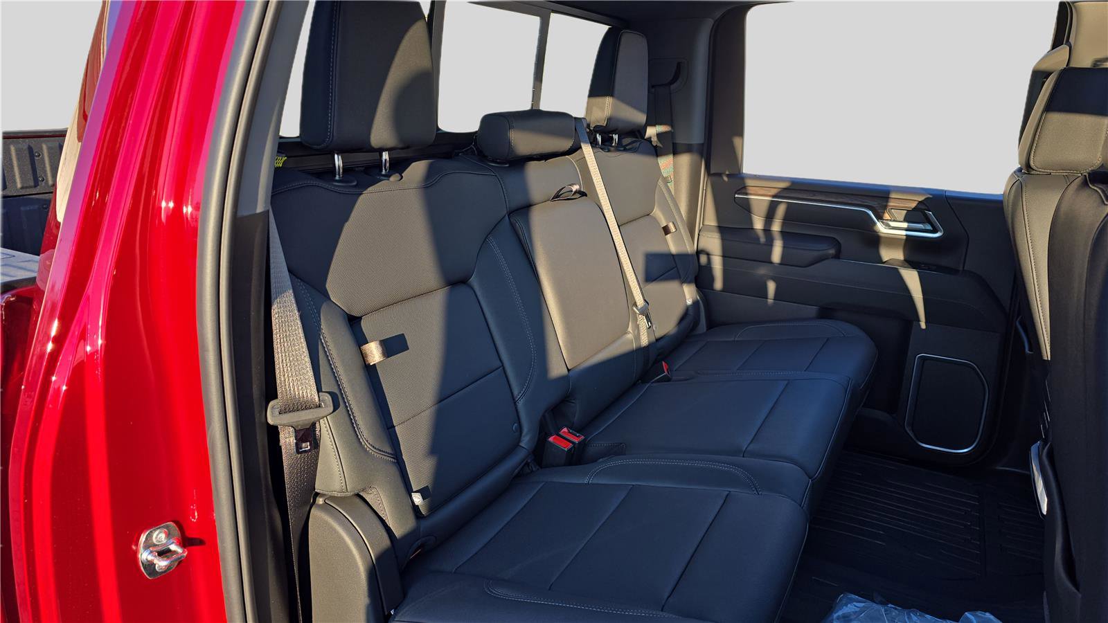 New 2026 GMC Sierra 2500 SLT w/ SLT Premium Package image 17