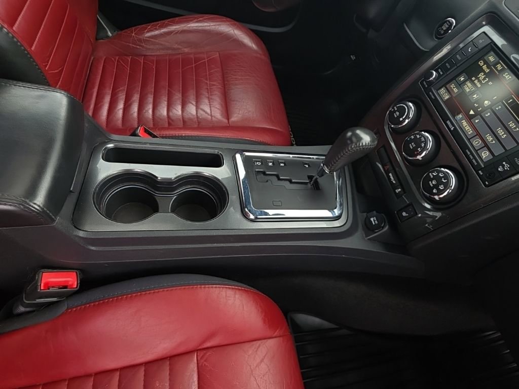 Used 2014 Dodge Challenger SXT Plus image 35