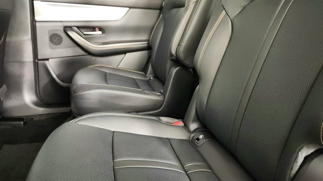 New 2026 MAZDA CX-90 Plug-In Hybrid w/Premium Sport AWD/4WD image 29