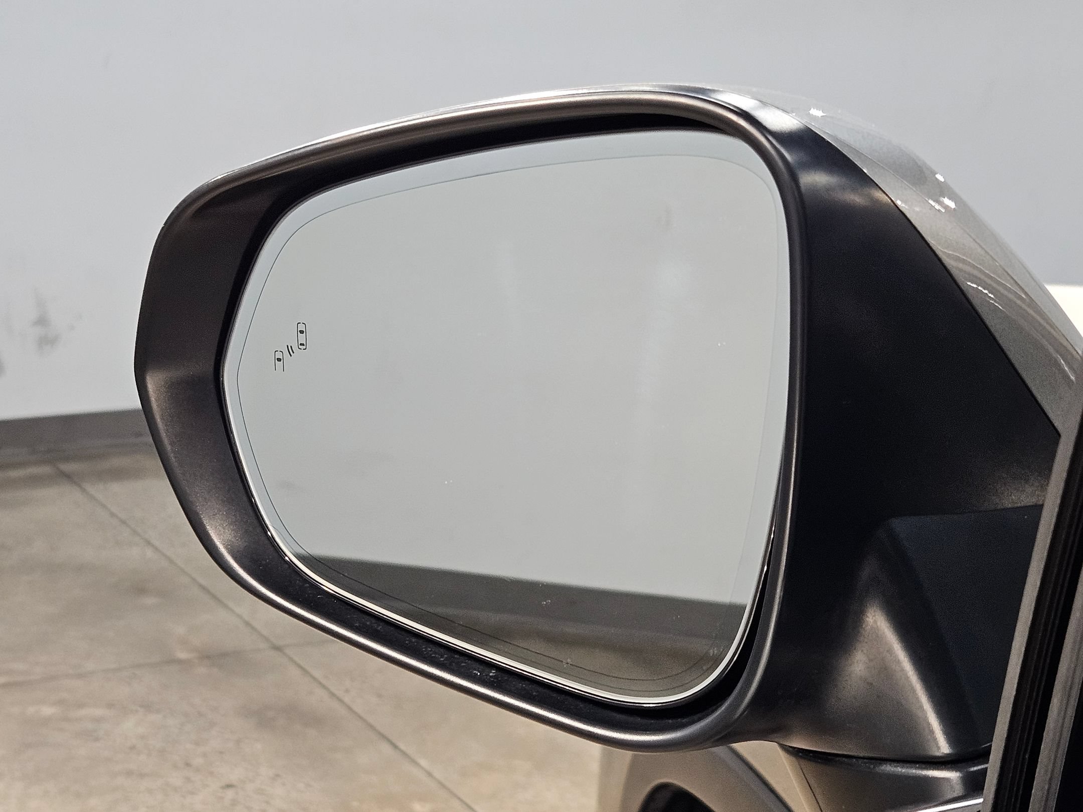 Used 2022 Lexus RX 450h AWD w/ Premium Package image 22