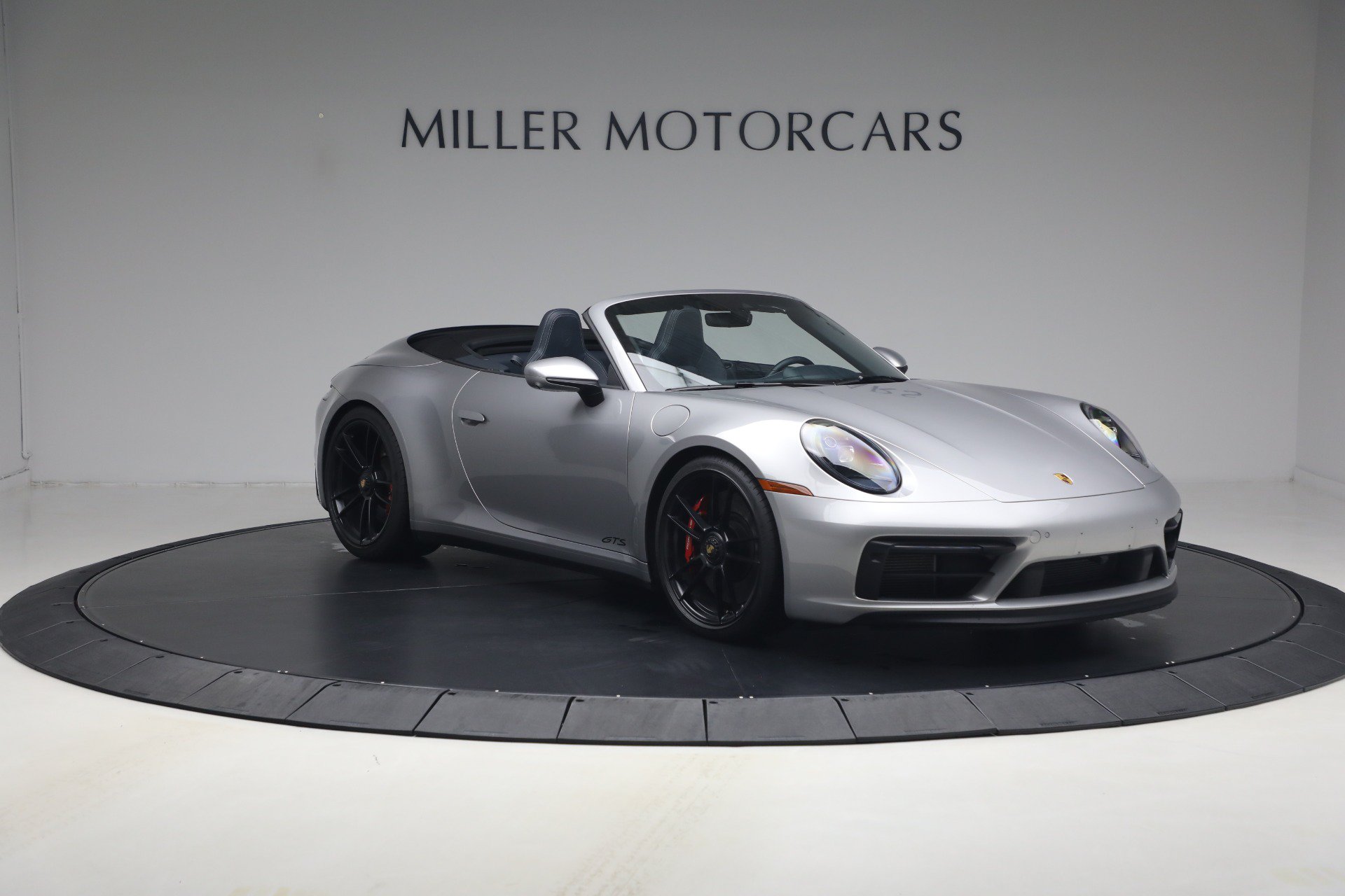 Used 2024 Porsche 911 Carrera GTS RWD image 11