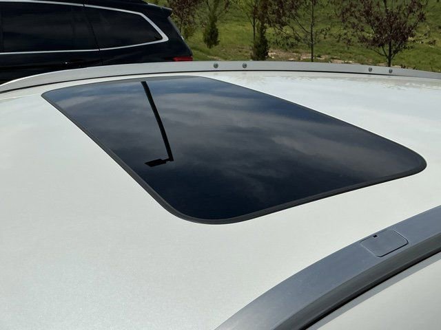 Used 2017 Honda CR-V Touring image 19