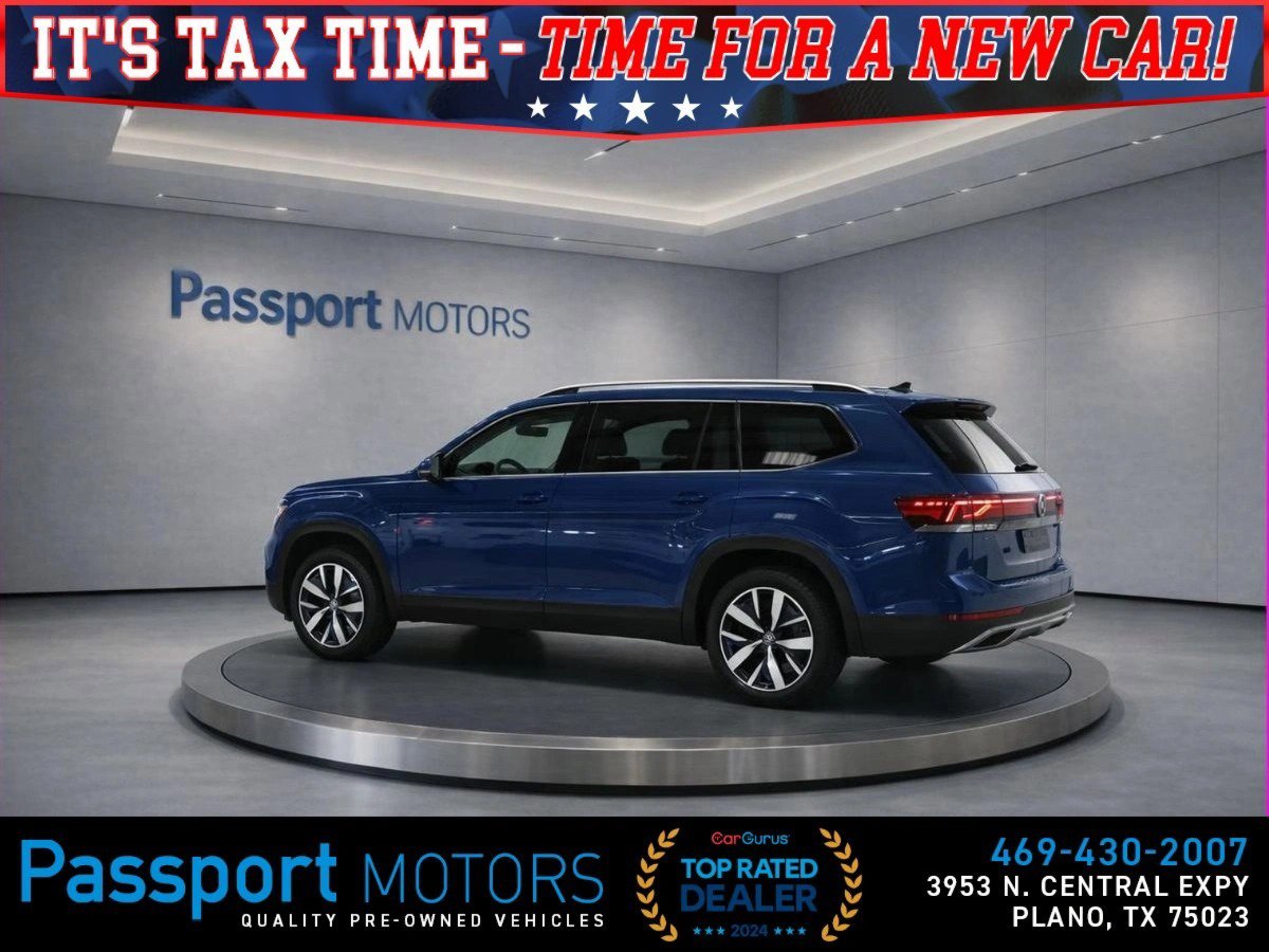 Used 2025 Volkswagen Atlas SE w/ Panoramic Sunroof Package FWD image 6