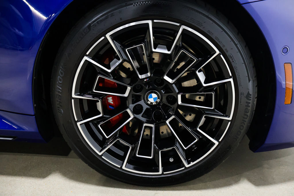 Used 2025 BMW M5 Touring image 31