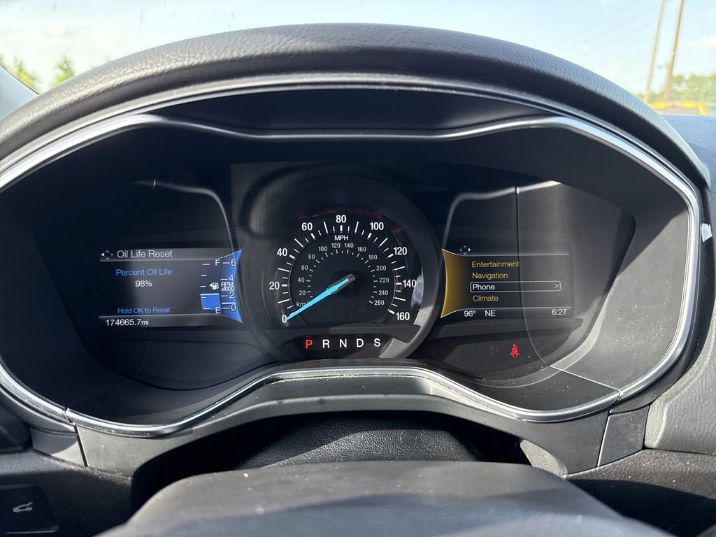 Used 2016 Ford Fusion Titanium FWD image 20