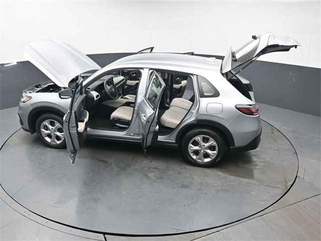 Used 2023 Honda HR-V LX image 41