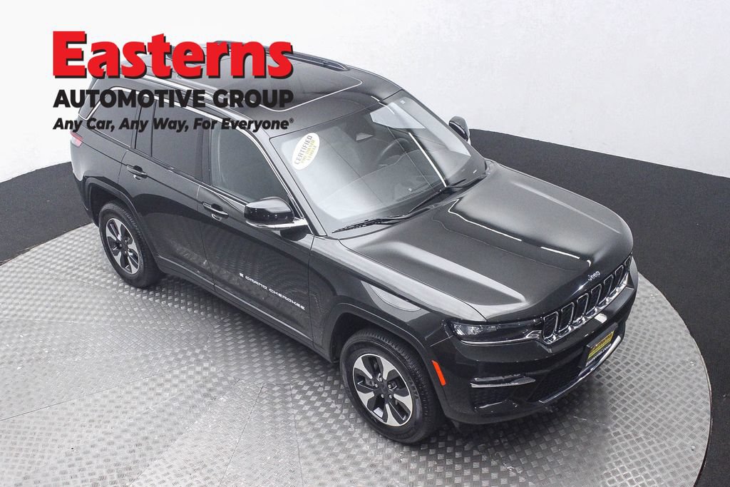 Used 2024 Jeep Grand Cherokee Limited 4xe AWD/4WD image 3