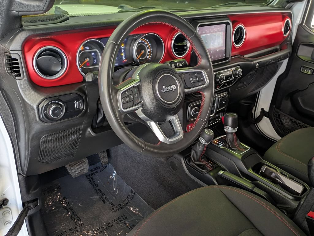 Used 2023 Jeep Wrangler Unlimited Rubicon AWD/4WD image 14