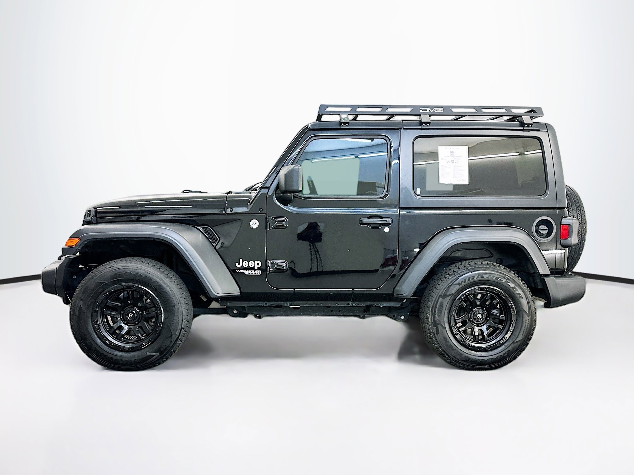 Used 2021 Jeep Wrangler Sport S image 4