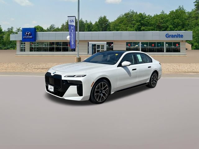 Used 2026 BMW 740i xDrive AWD/4WD video 2