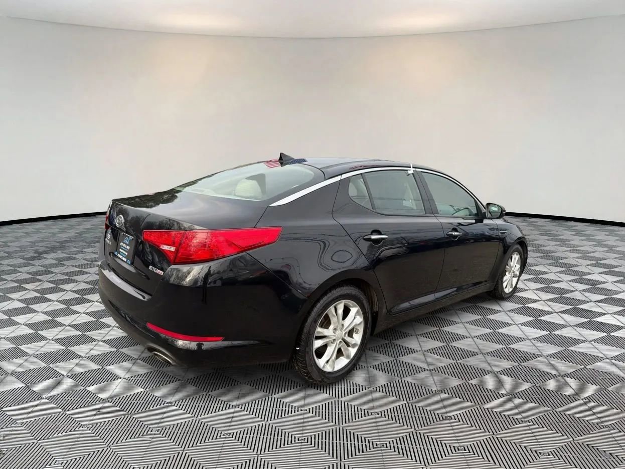 Used 2012 Kia Optima EX w/ Premium Pkg FWD image 7