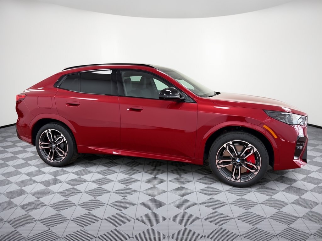 Used 2026 BMW X2 xDrive28i w/ Technology Package AWD/4WD image 8
