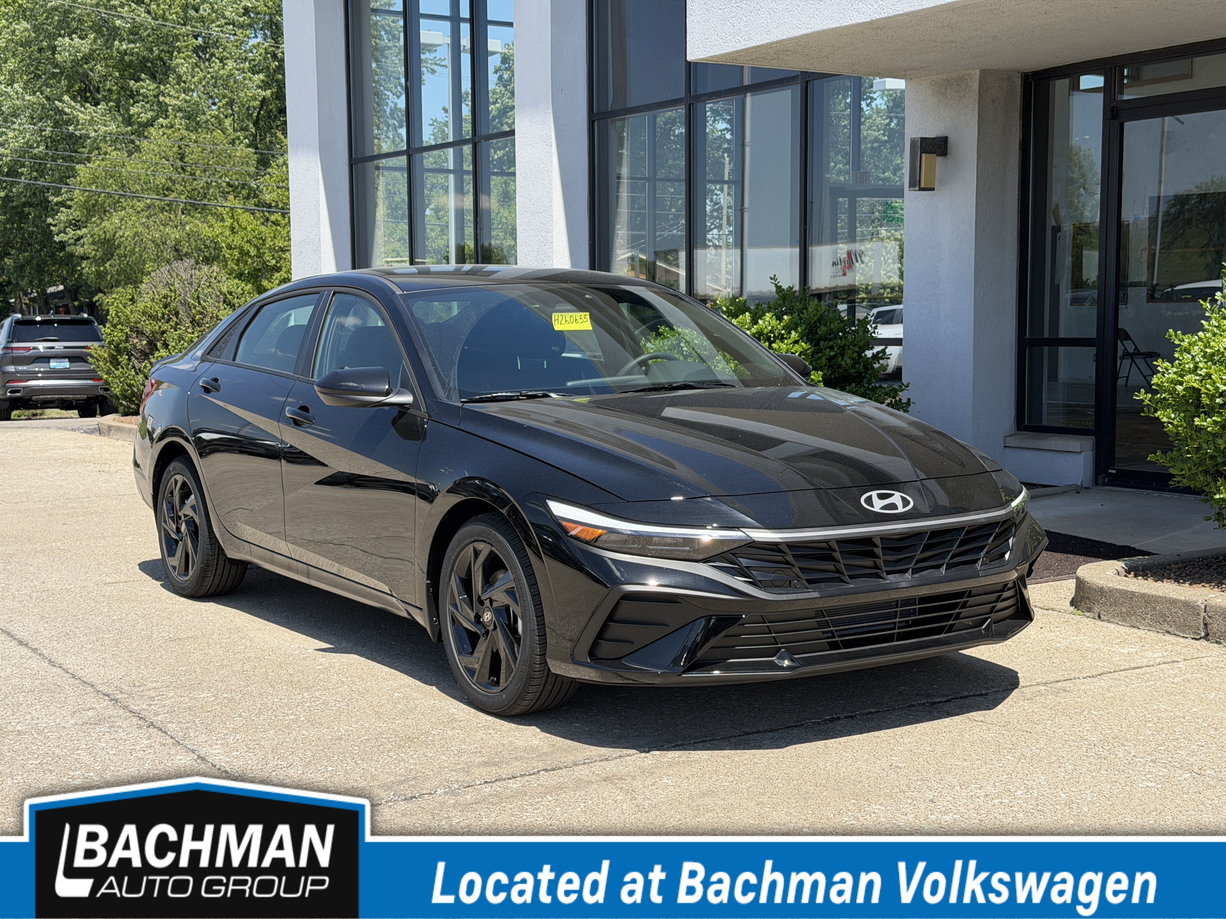 Used 2026 Hyundai Elantra Sport FWD image 1