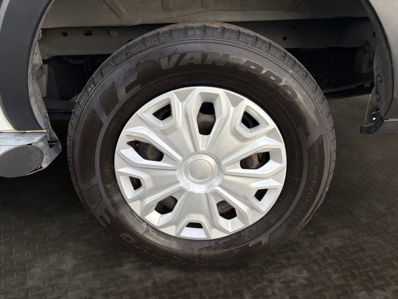 Used 2021 Ford Transit 250 Low Roof w/ Exterior Upgrade Package RWD image 32
