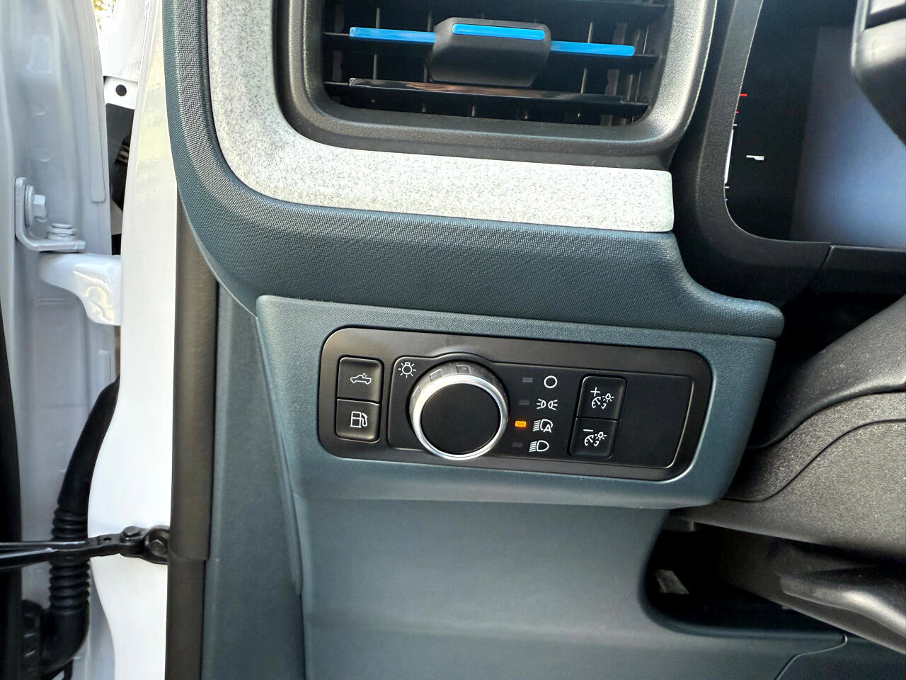 Used 2025 Ford Maverick XLT image 27