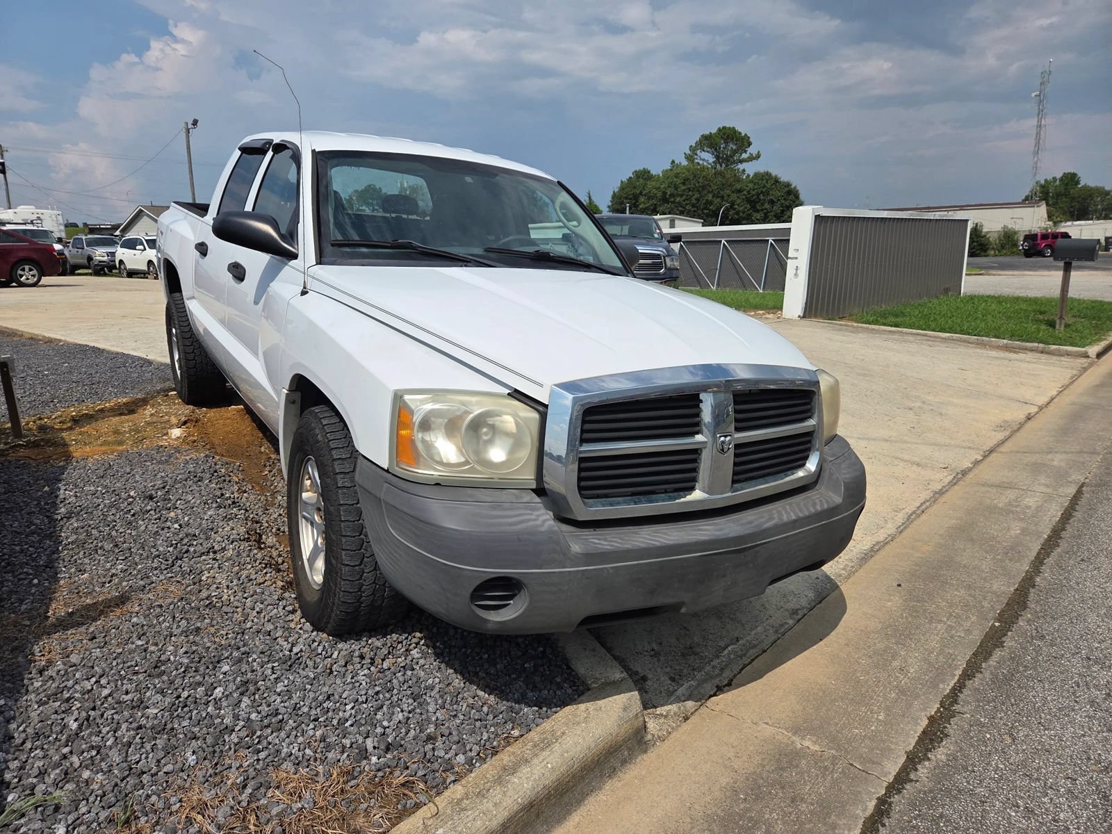Used 2007 Dodge Dakota ST w/ SXT Group