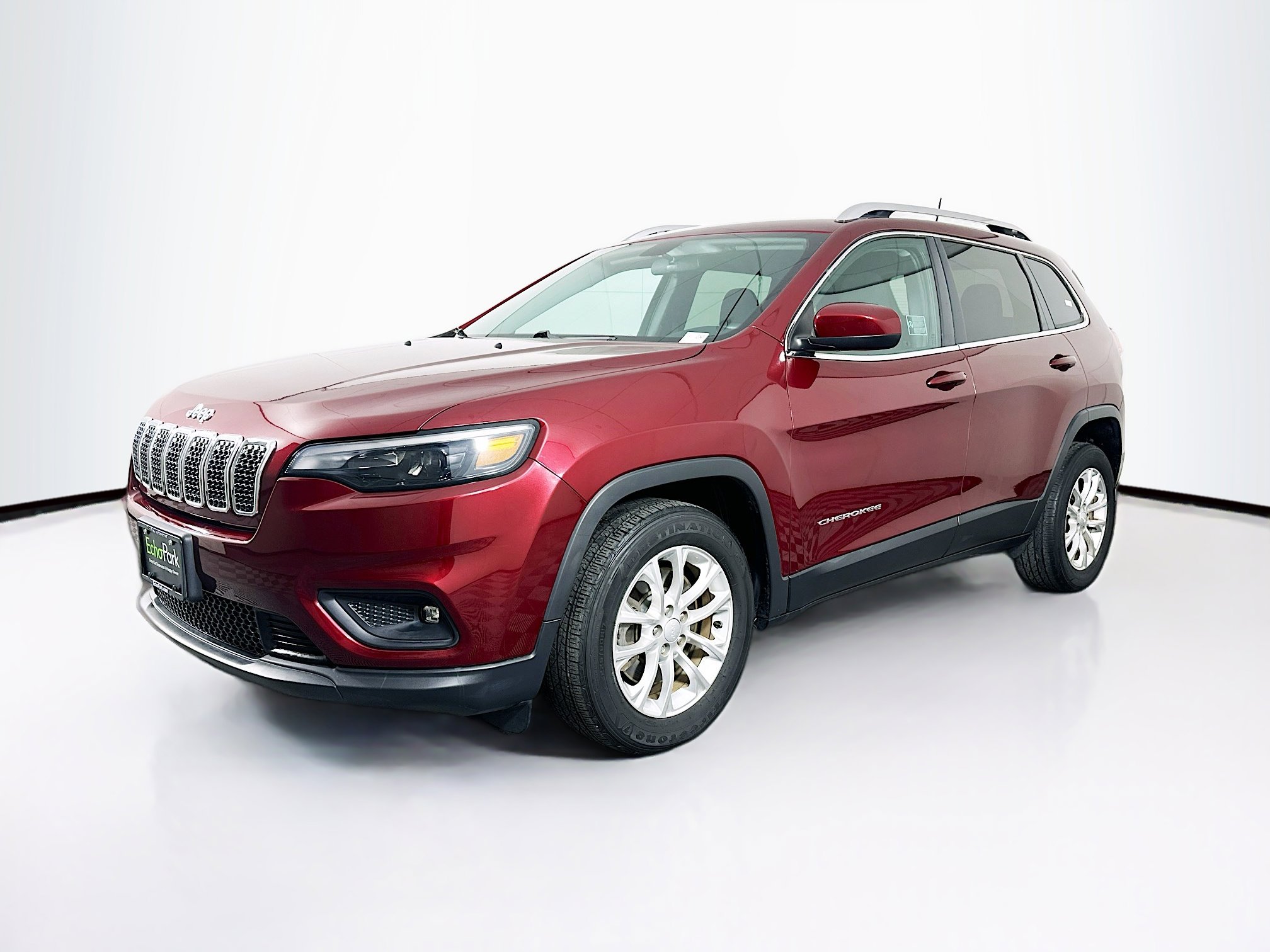 Used 2019 Jeep Cherokee Latitude w/ Popular Appearance Group image 3