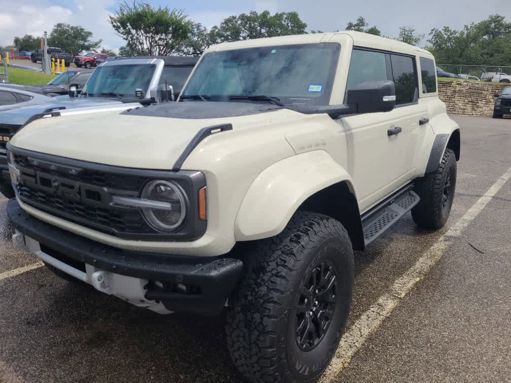 Used 2025 Ford Bronco Raptor AWD/4WD image 3