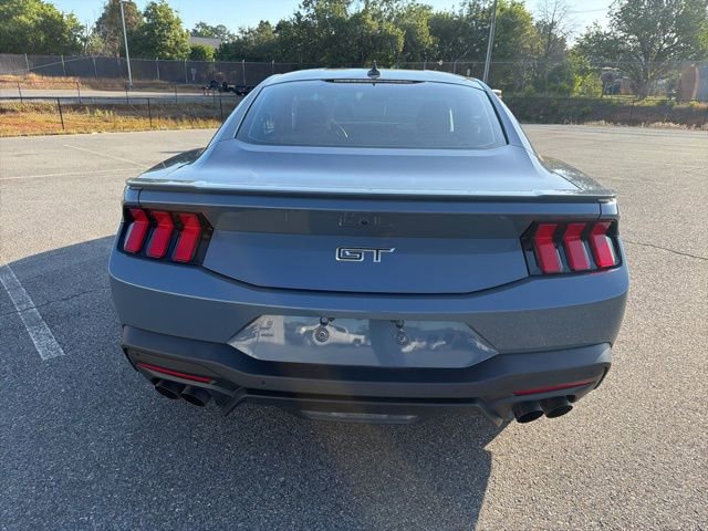 Used 2024 Ford Mustang GT Premium image 4