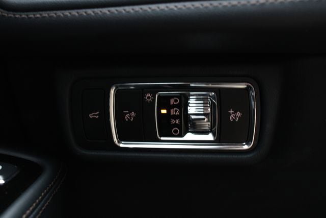 New 2026 Lincoln Aviator AWD image 38