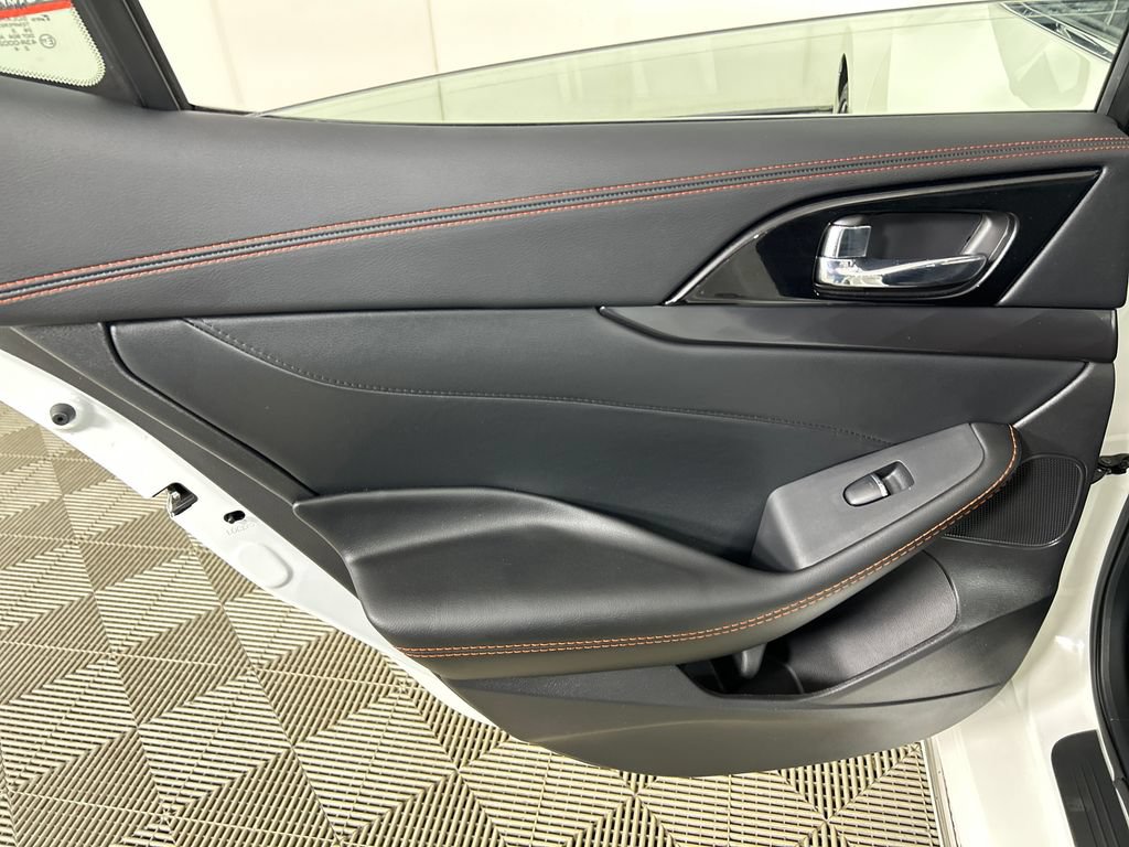 Used 2023 Nissan Maxima SR w/ Sport Mat Group FWD image 16