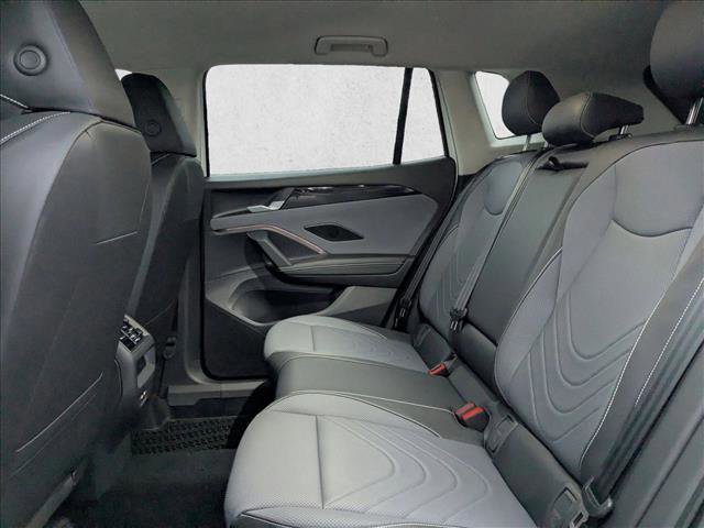 New 2026 Volkswagen Tiguan SE image 15