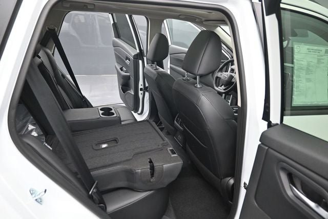New 2026 Nissan Rogue Dark Armor AWD/4WD image 31