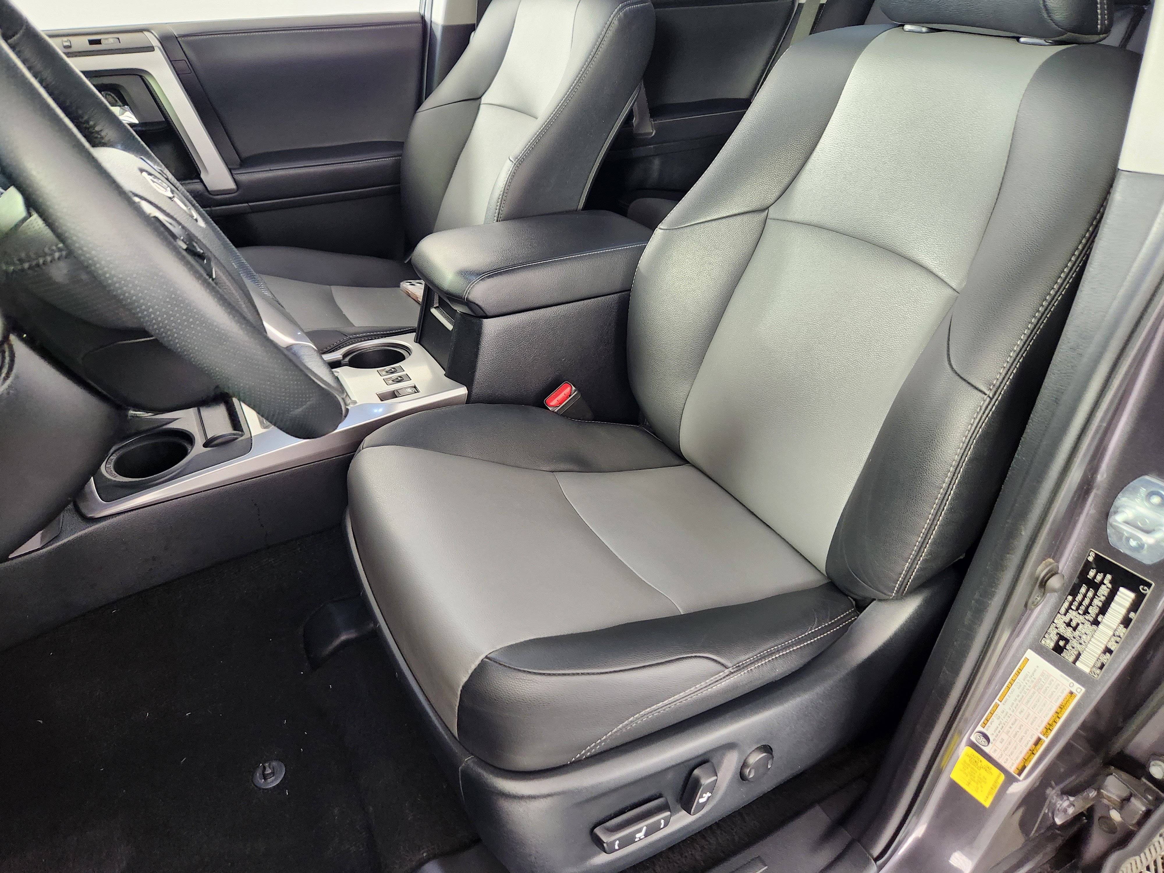 Used 2021 Toyota 4Runner SR5 Premium w/ Moonroof Package image 12