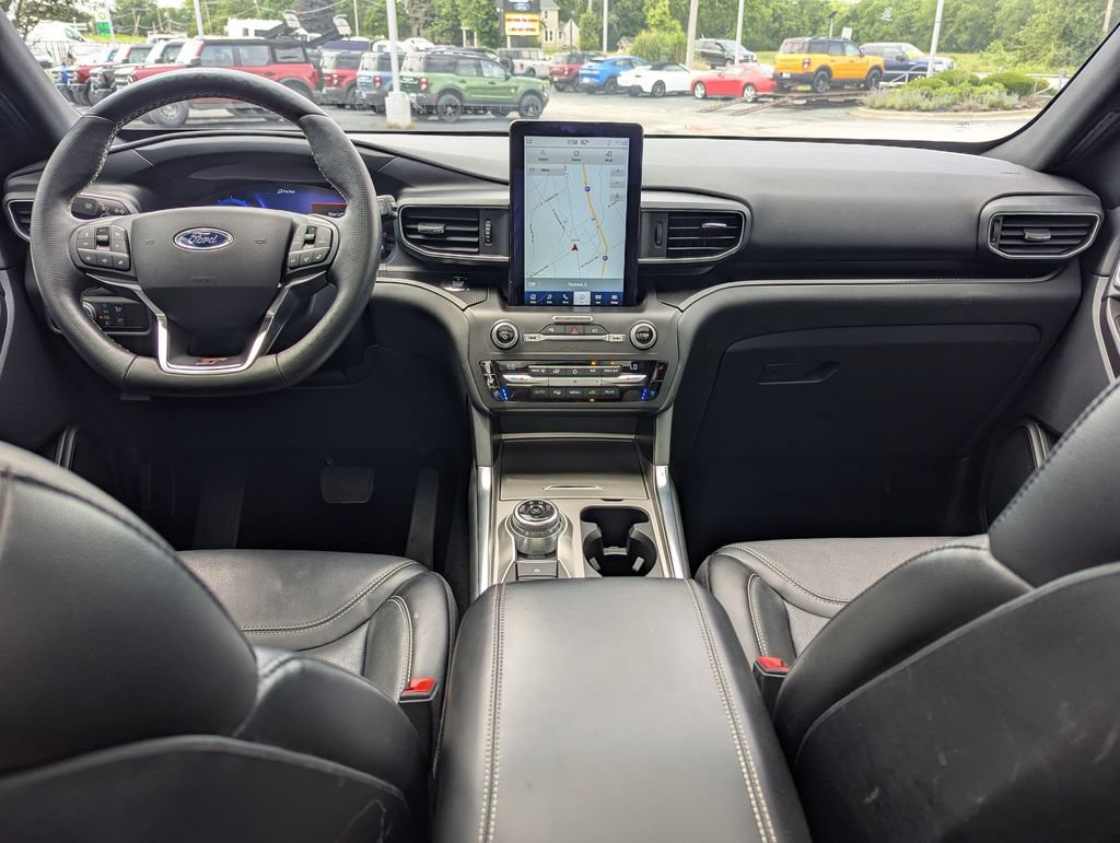 Used 2020 Ford Explorer ST w/ ST Street Pack AWD/4WD image 24