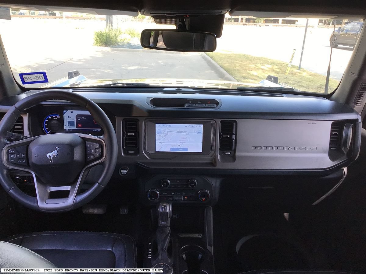 Used 2022 Ford Bronco Outer Banks AWD/4WD image 8