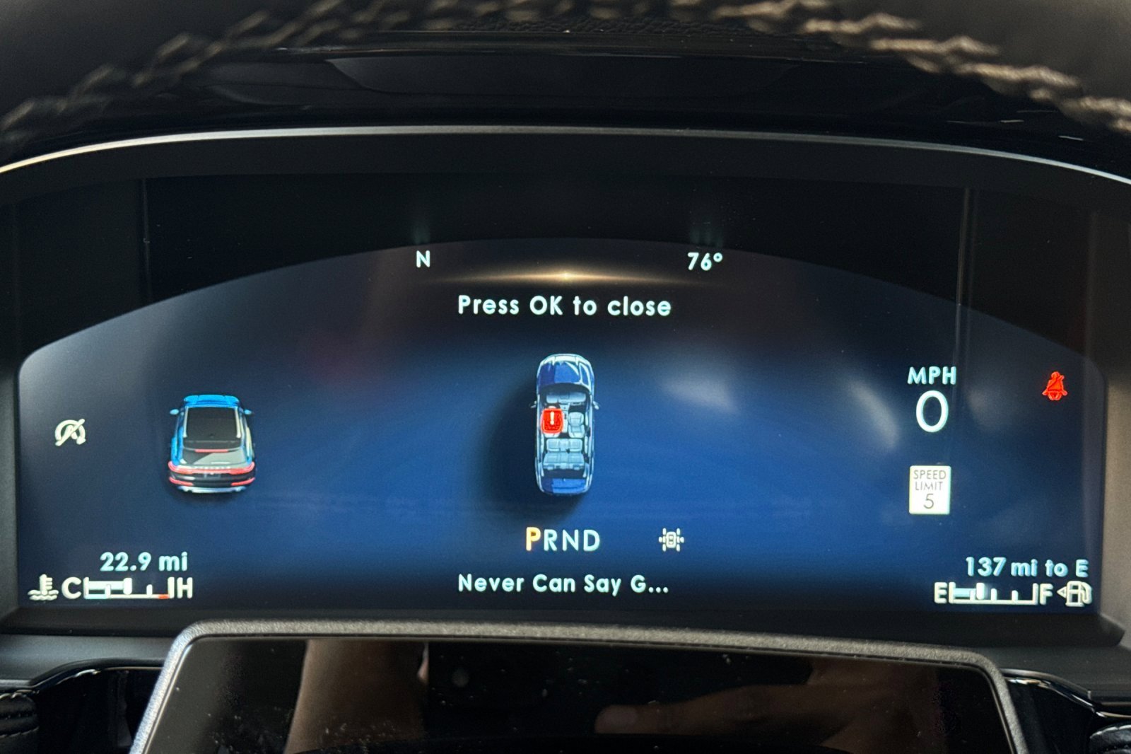 New 2025 Lincoln Corsair Reserve w/ Equipment Group 202A image 24